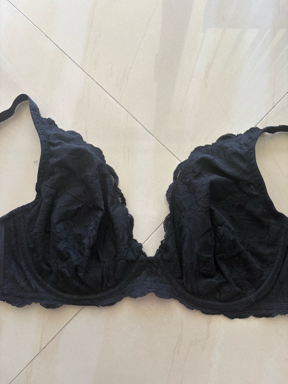 Torrid Black Plunge Unlined Lace Underwire Bra